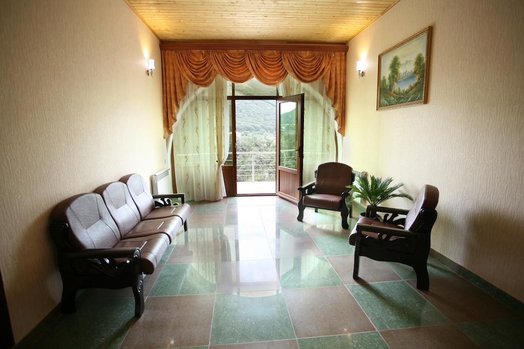 Nairi Hotel Jermuk Bagian luar foto