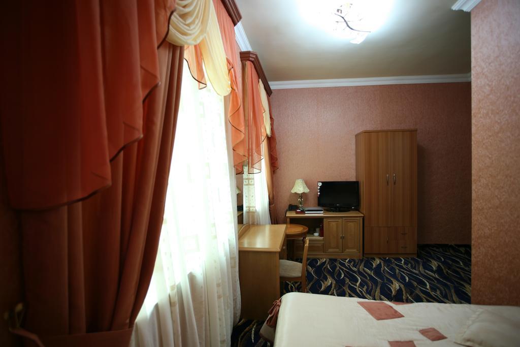 Nairi Hotel Jermuk Bagian luar foto